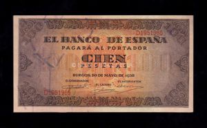 100 Pesetas 1938, serie A, EBC-, tres dobleces verticales y un pliegue de papel anverso