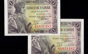 Pareja correlativa 1 Peseta 1943, serie A, (1) S/C (1) S/C-