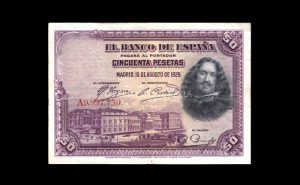 50 Pesetas 1928, serie A, numeración alta correspondiente a la República, MBC+, arrugas en margen anverso