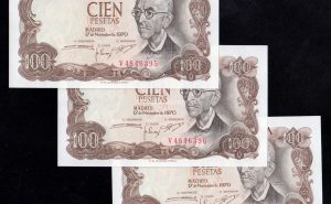 Trío correlativo 100 Pesetas 1970, serie V, S/C-