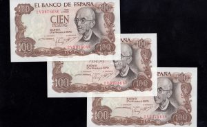 Trío correlativo 100 Pesetas 1970, serie 2V, S/C