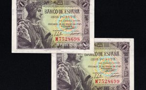 Pareja correlativa 1 Peseta 1943, serie M, S/C-