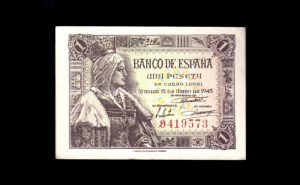 1 peseta 1945, sin serie, S/C-, pico doblado y un poco maltratada anverso