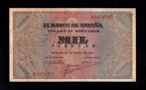 1000 Pesetas 1938, serie A, EBC-, 2 dobleces verticales anverso