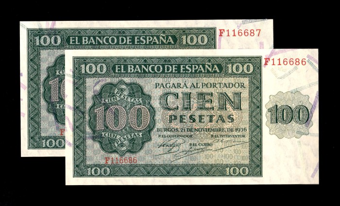 Pareja correlativa 100 Pesetas 1936, serie F, S/C, marcas del paquete en el centro Pareja correlativa 100 Pesetas 1936, serie F, S/C, marcas del paquete en el centro