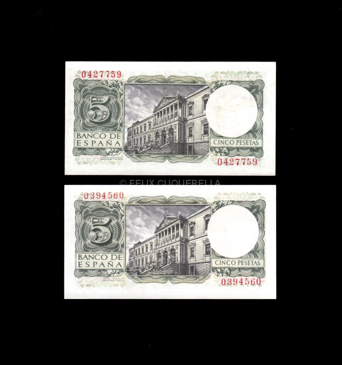 Pareja correlativa 5 pesetas 1954, sin serie, S/C-, (1) marquita en lateral reverso Pareja correlativa 5 pesetas 1954, sin serie, S/C-, (1) marquita en lateral reverso